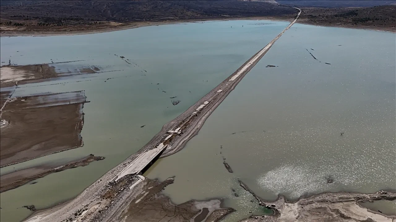 İzmir baraj doluluk oranı! 3 Ağustos İZSU Kutlu Aktaş Barajı doluluk oranını açıkladı