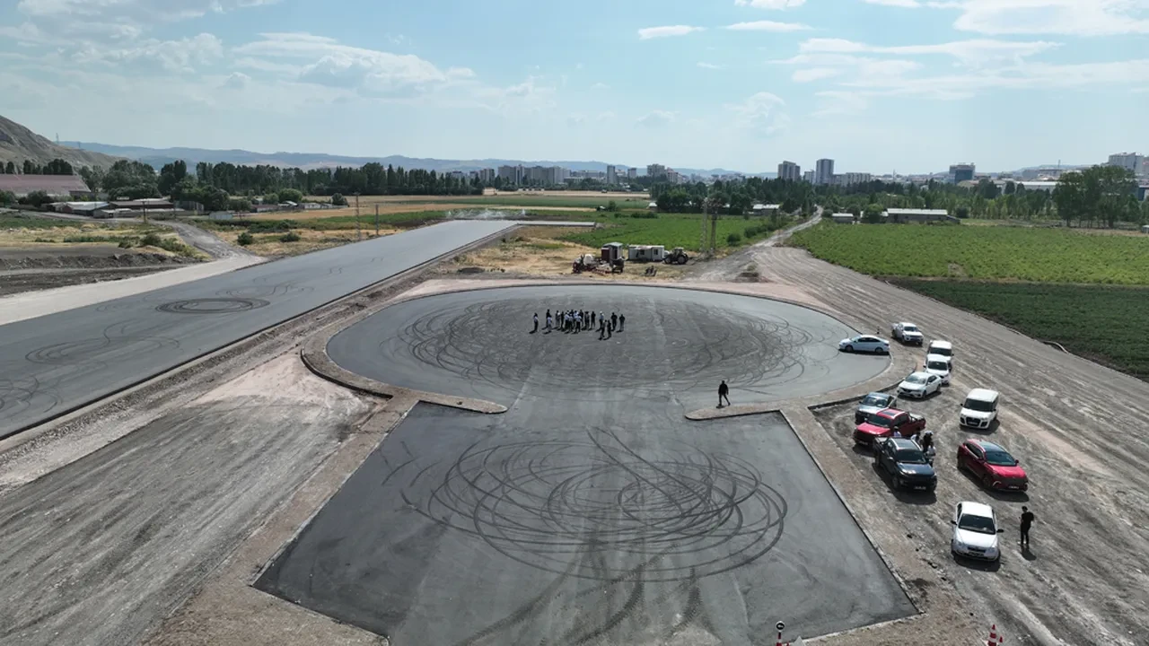 Sivas drift alanı nerede? Sivas Belediyesi açılışa özel bugün konser verilecek