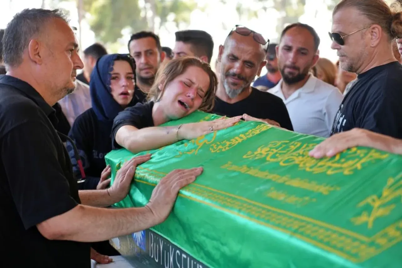 Tek teker aşkı canına mâl oldu! Acılı ve hamile eşin feryatları yürek dağladı