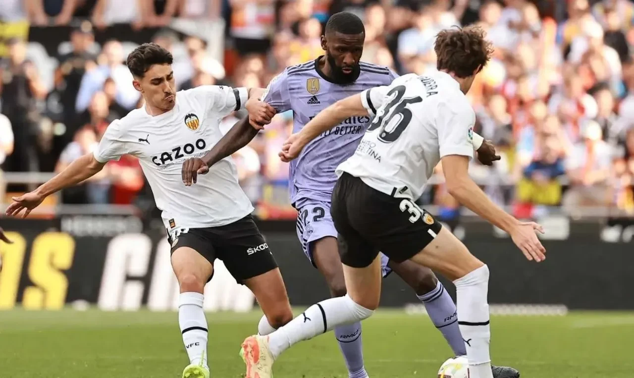 Trabzonspor'dan 10 numara hamle! Pazarlık kıran kırana geçiyor