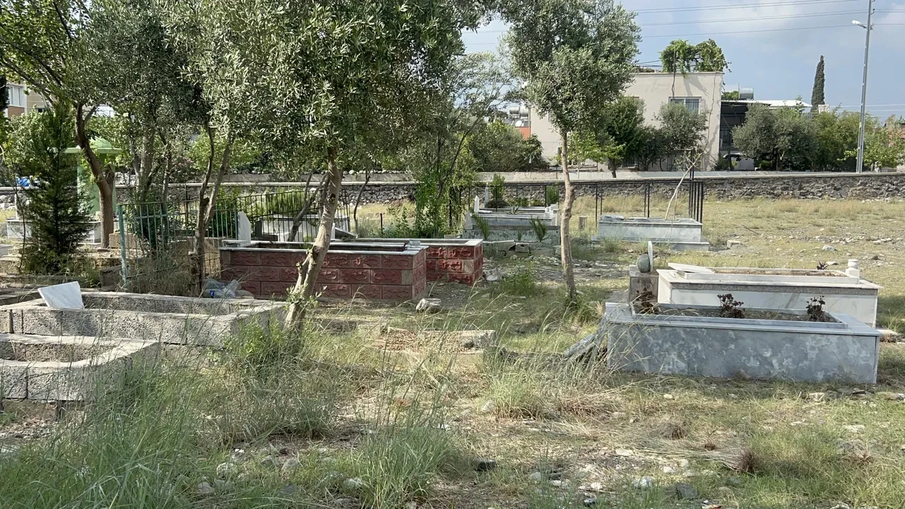 13 mezara zarar vermişti! Altından bambaşka gerçek çıktı