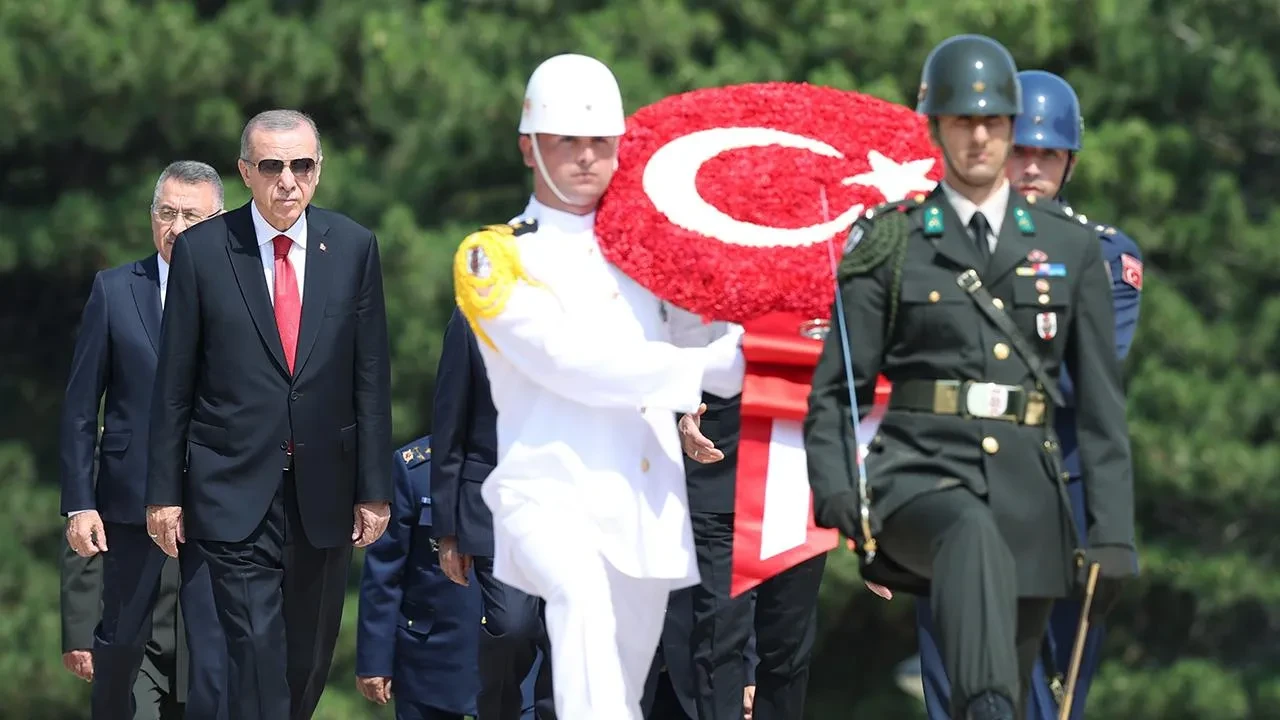 Cumhurbaşkanı Erdoğan'dan 30 Ağustos mesajı! 'Ebedî istiklâlin tescili'