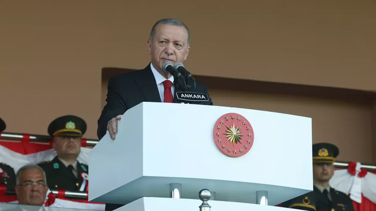 Cumhurbaşkanı Erdoğan 15 Temmuz'u hatırlattı: 40 yıldır besledikleri yılanların kafasını kopardık