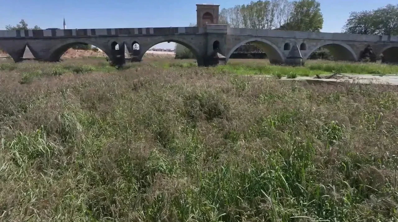 Edirne'yi alarma geçirecek durum! Tunca Nehri'nde korkutan görüntüler: İlk kez görüyorum