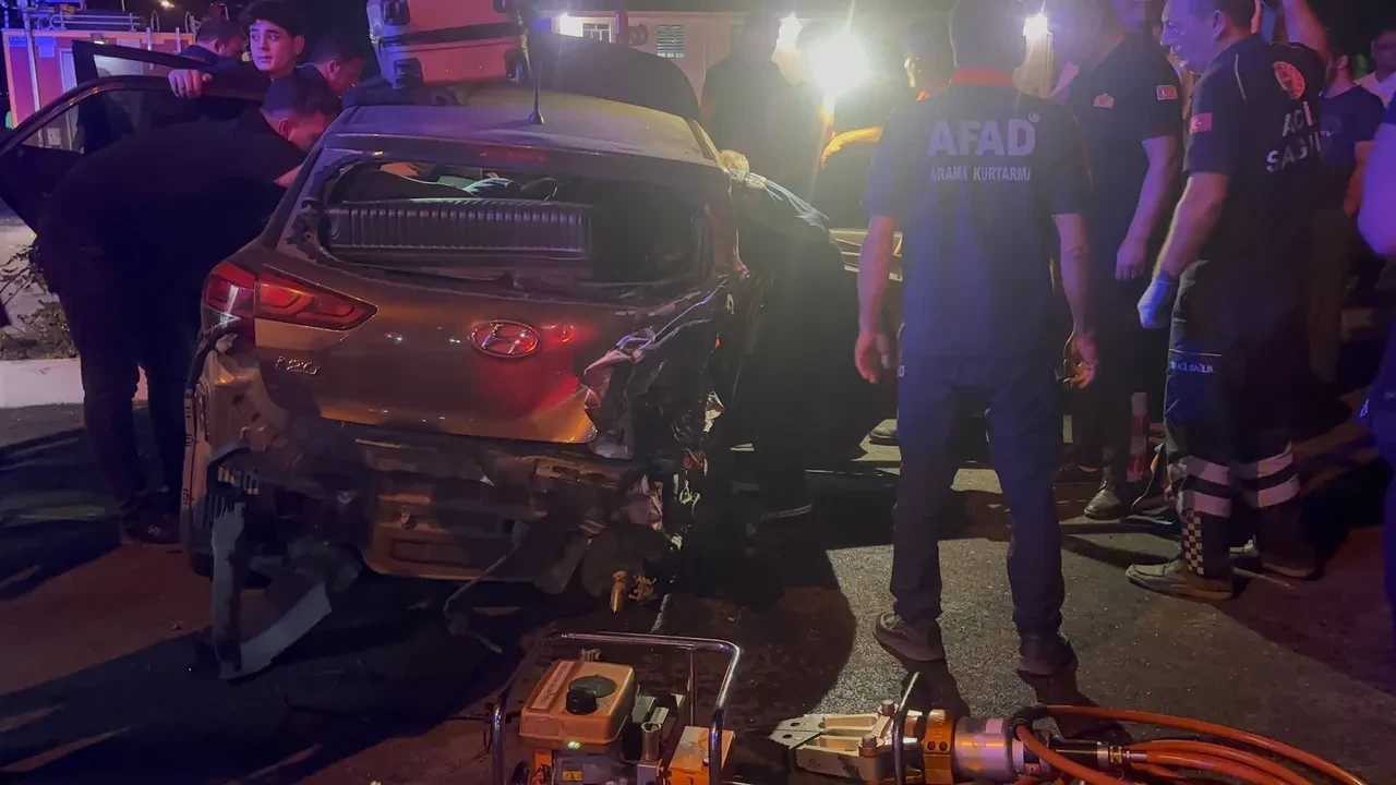 Erzincan'da zincirleme trafik kazası! Yaralılar var 