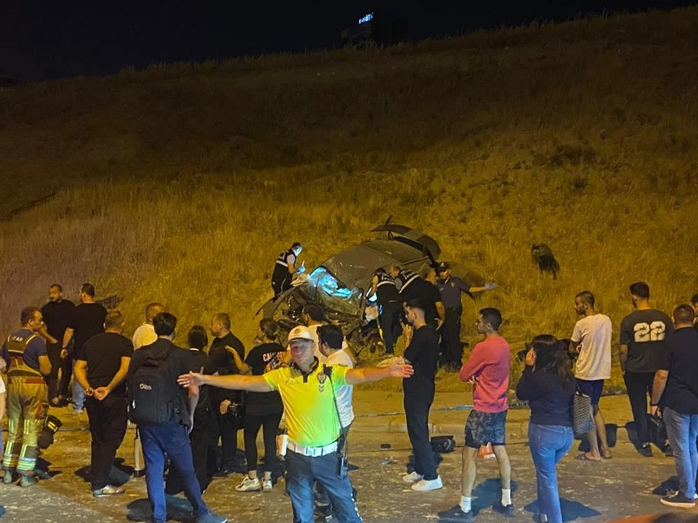 Çankaya’da feci kaza: Sürücü hayatını kaybetti