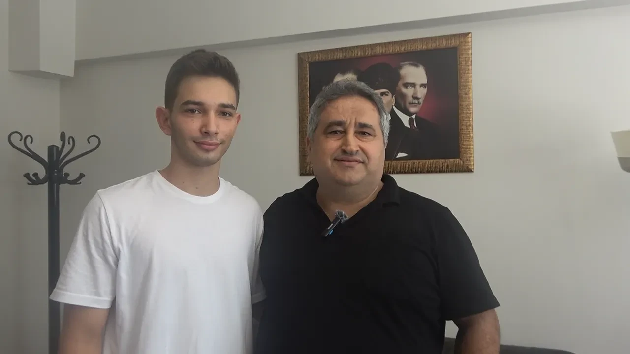 YÖK'ün baraj puanını iptal ettirdi! 837 kişiyi üniversiteli yaptı: 'Hayır duası alıyorum'