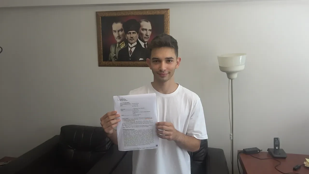 YÖK'ün baraj puanını iptal ettirdi! 837 kişiyi üniversiteli yaptı: 'Hayır duası alıyorum'