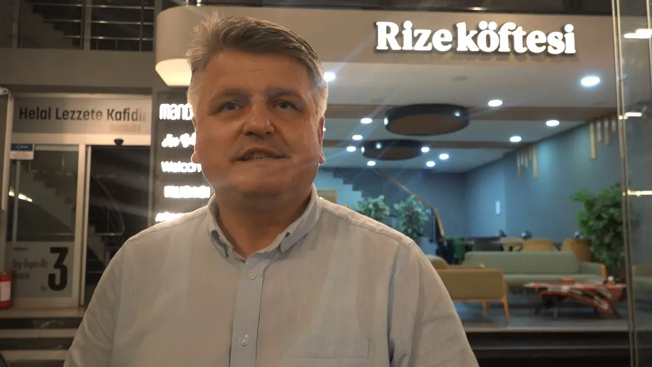 Artık Rize'nin kendine has köftesi var: Babasının özel tarifiyle hazırlıyor