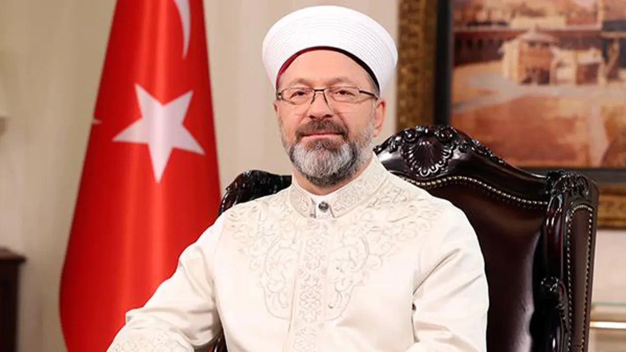 Diyanet'ten ‘altın varaklı davetiye' haberine yalanlama