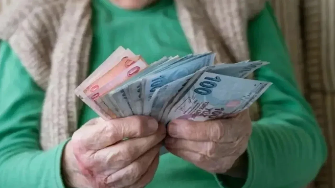 Emekli promosyonları 1 Eylül’de yenilenecek! En düşük ve en yüksek maaş promosyonu belli oldu