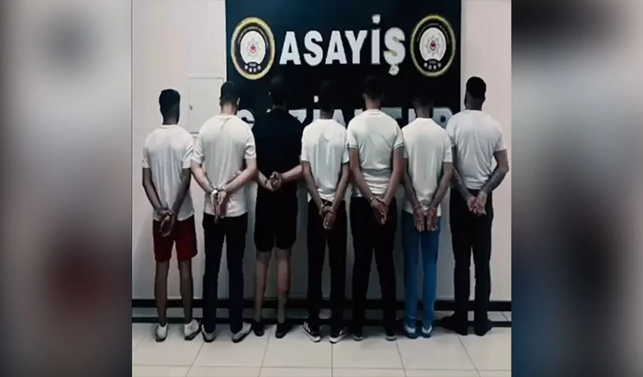 Gaziantep'te parka silahlı saldırı! O anlar kameraya yansıdı