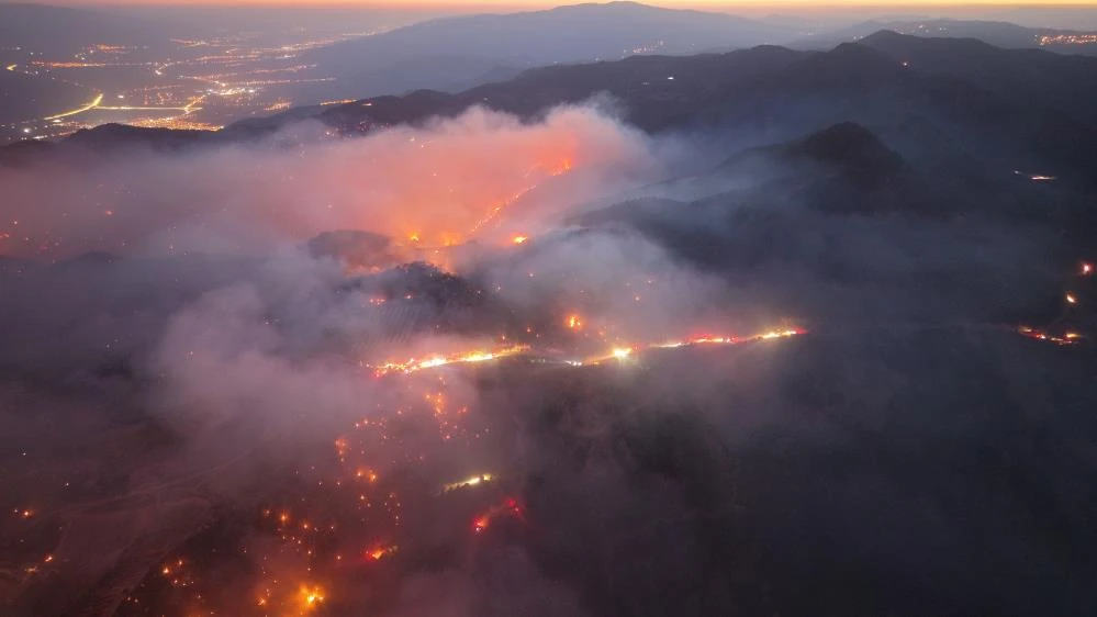 Denizli Buldan'da 3 gündür devam eden yangın Aydın iline sıçradı