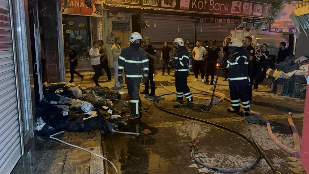 Adıyaman'da giyim mağazasına molotofkokteyli saldırı