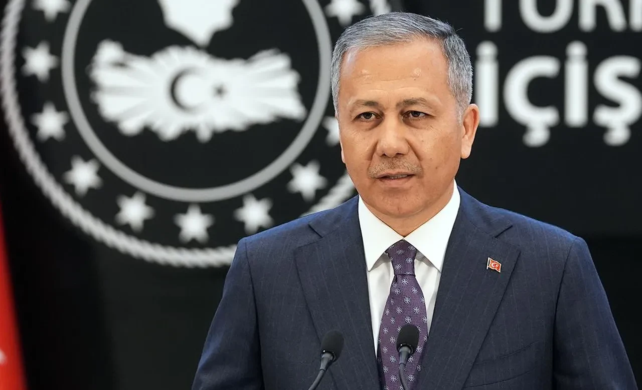 Siber suçlara geçit yok! 10 günde 198 şüpheli yakalandı, dev para ve mal varlığına el konuldu