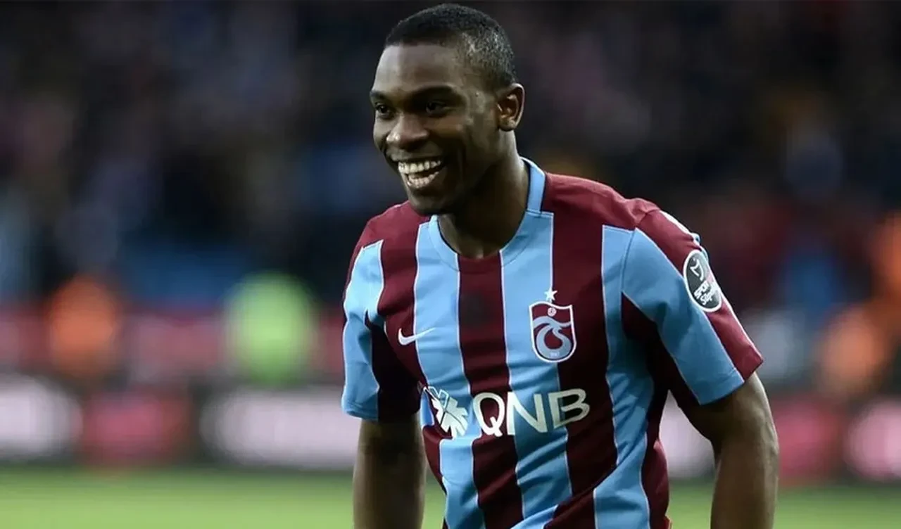 Süper Lig’in eski yıldızının eşi kırmızı bültenle yakalandı! Paylaşımlarıyla eşini ele verdi