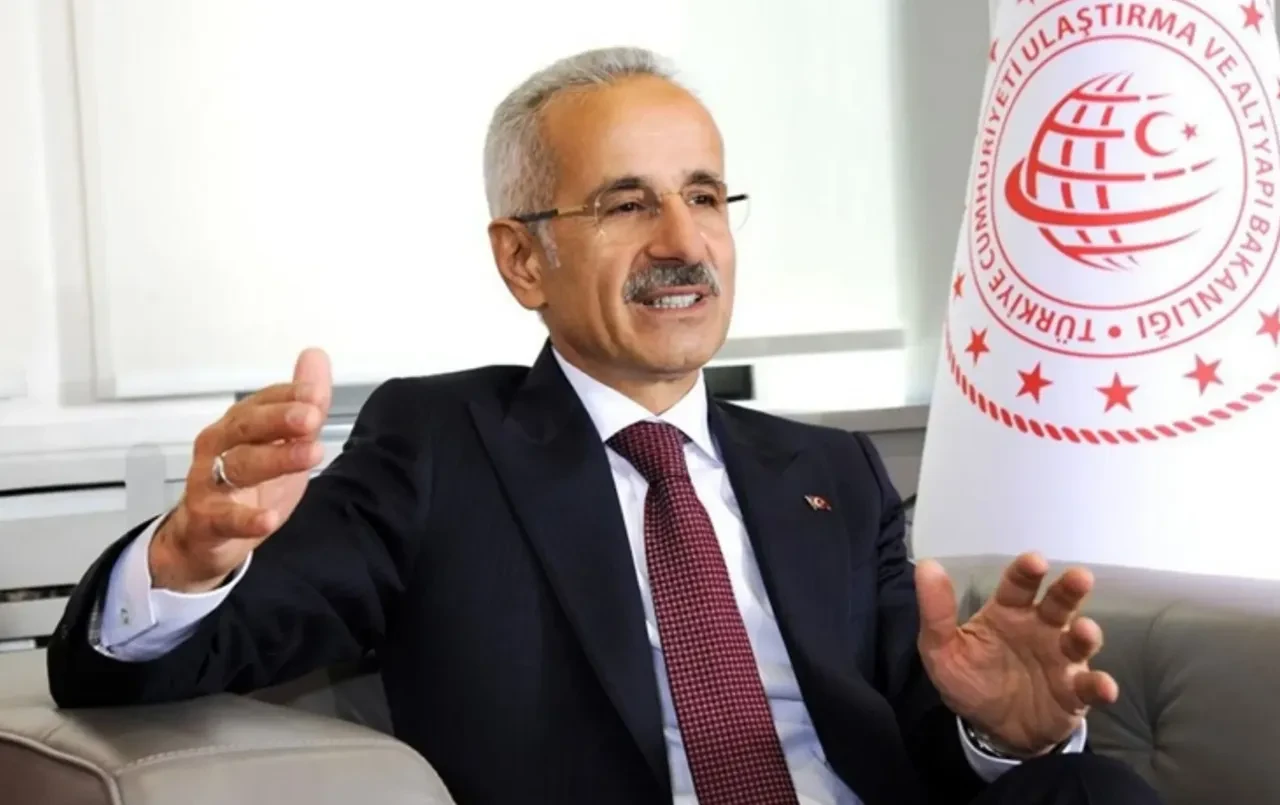 Türkiye'nin 5G'ye geçeceği tarih belli oldu! İhale 16 Ekim’de