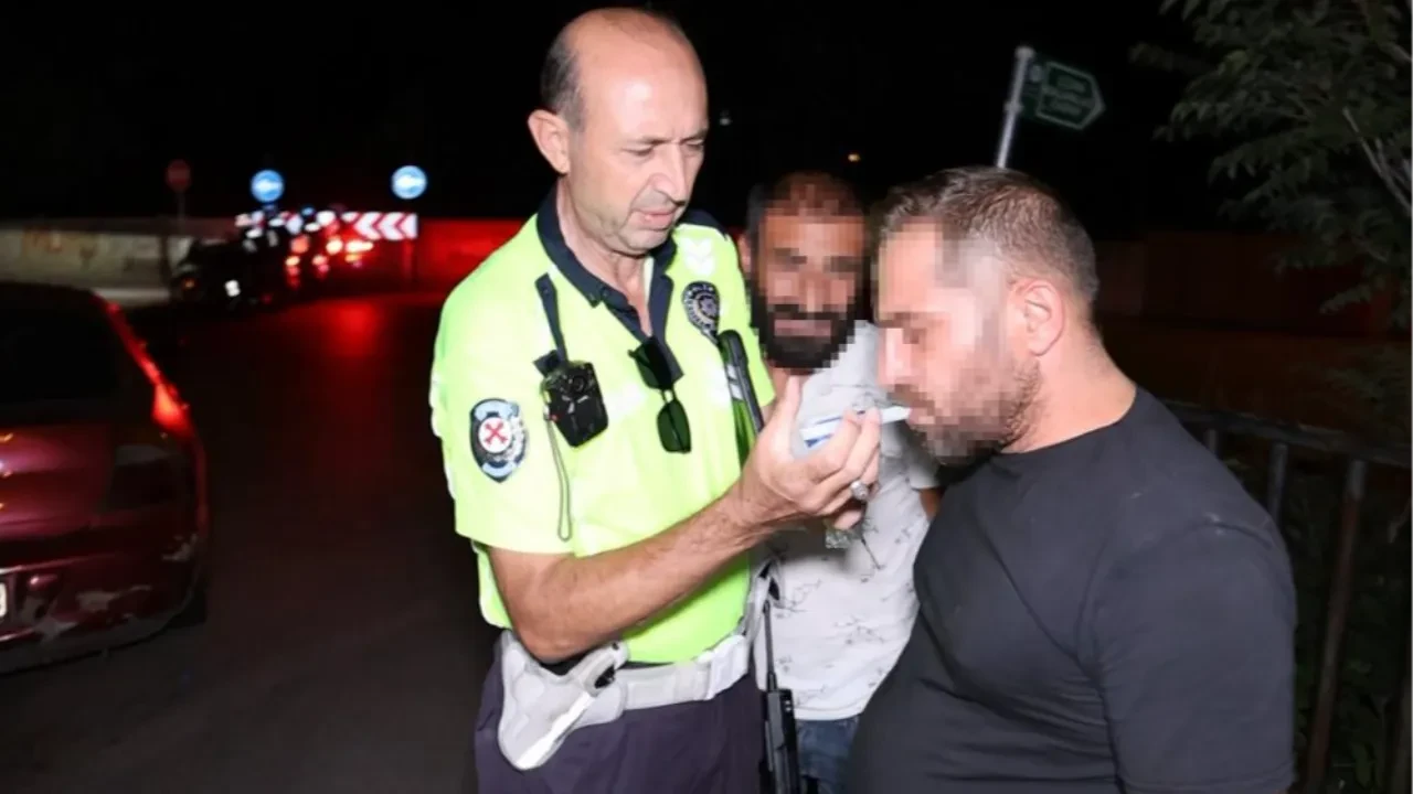 Aksaray'da ilginç olay! 0.01 promille cezadan kurtuldu: Sevinci kameralara yansıdı 