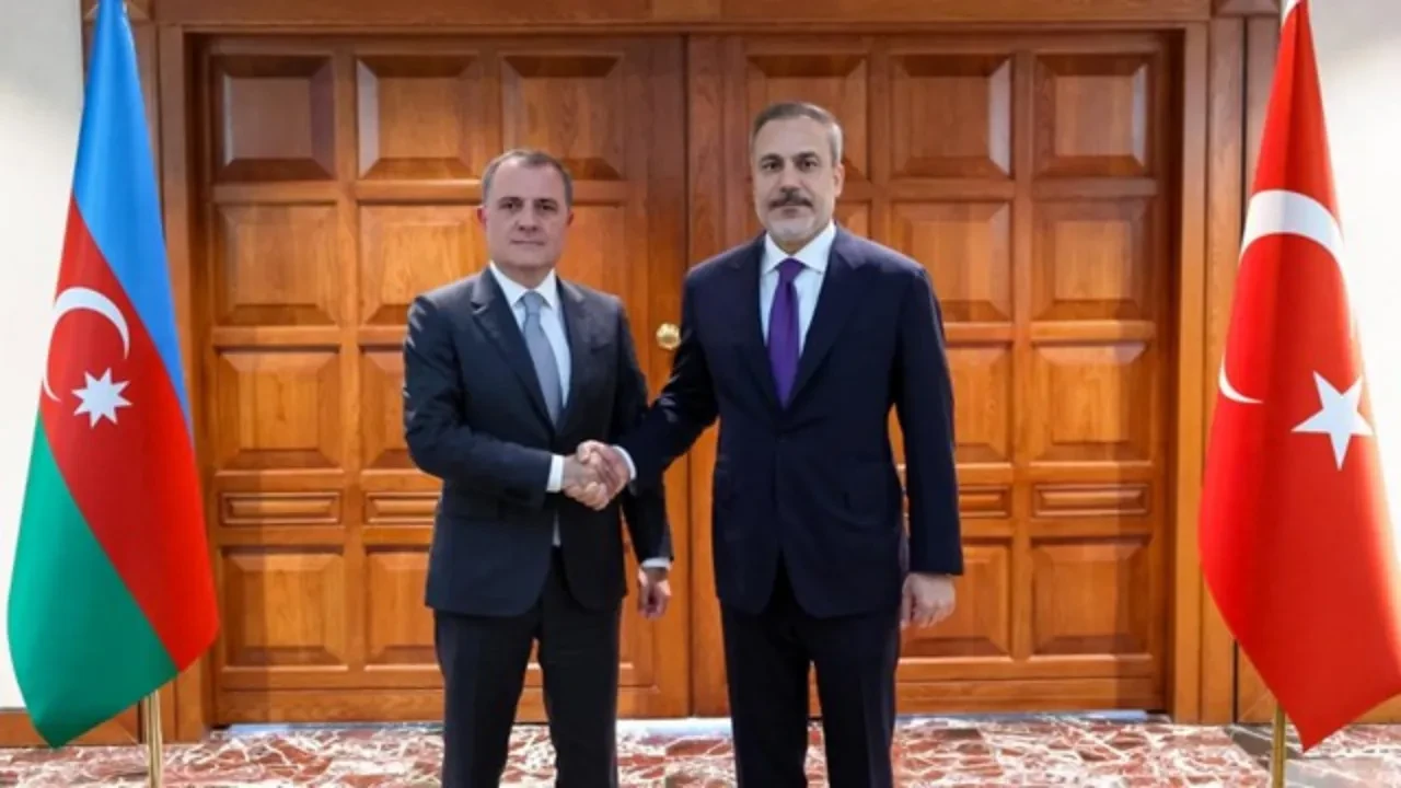 Bakan Fidan'dan kritik telefon! Azerbaycan Dışişleri Bakanı Bayramov ile görüştü