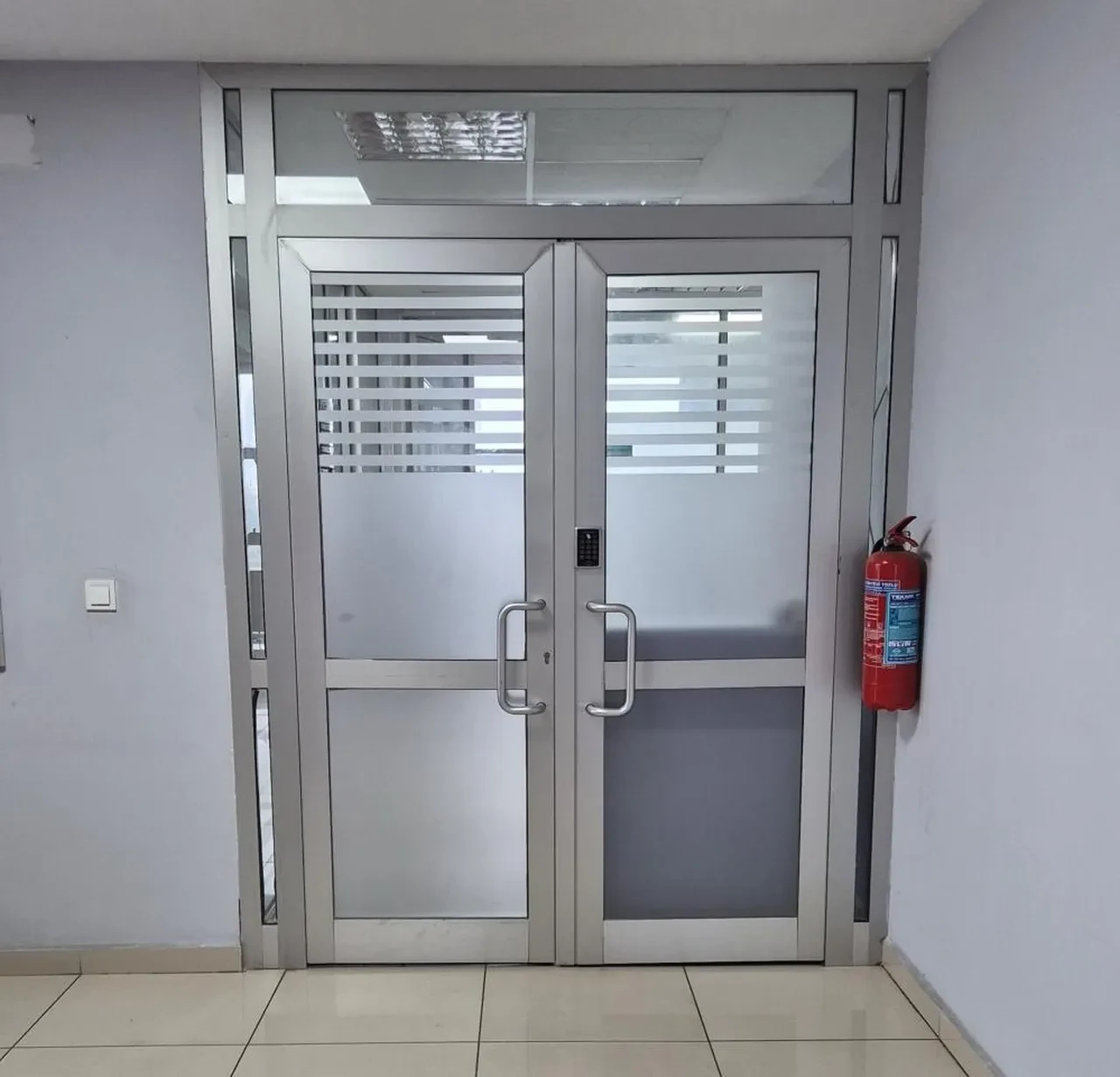 Belediyede İHA muhabirine yumruklu saldırı! Haber görüntülerini silmeye çalıştılar