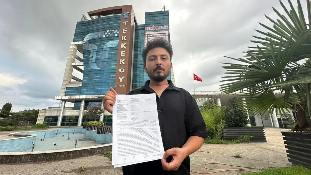 Belediyede İHA muhabirine yumruklu saldırı! Haber görüntülerini silmeye çalıştılar