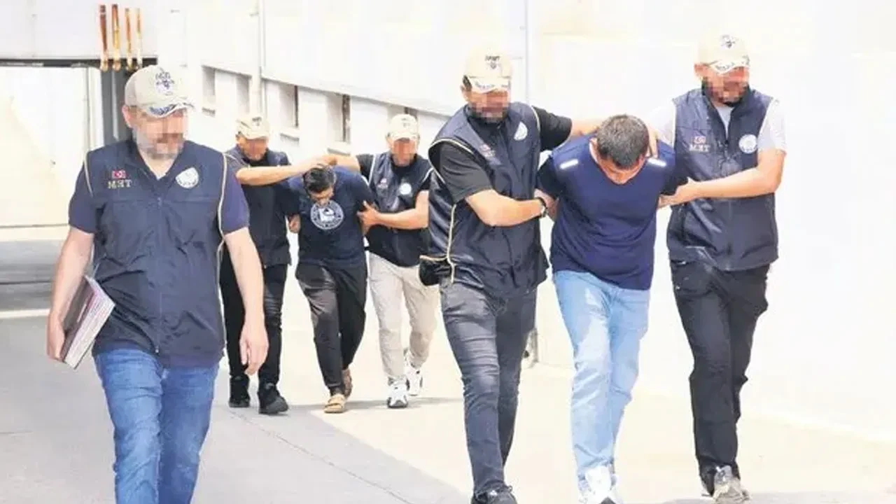 FETÖ'den aranan uzman erbaşlar Kırıkkale'de yakalandı
