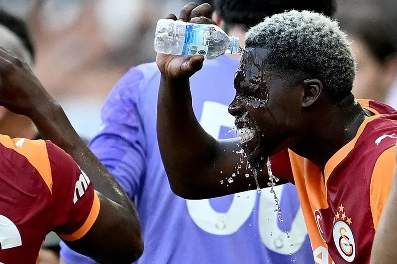 Galatasaray'da yaprak dökümü! Okan Buruk kararını verdi