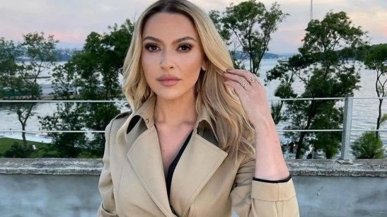 Hadise yine çok konuşulacak! Gözyaşlarına boğuldu böyle isyan etti