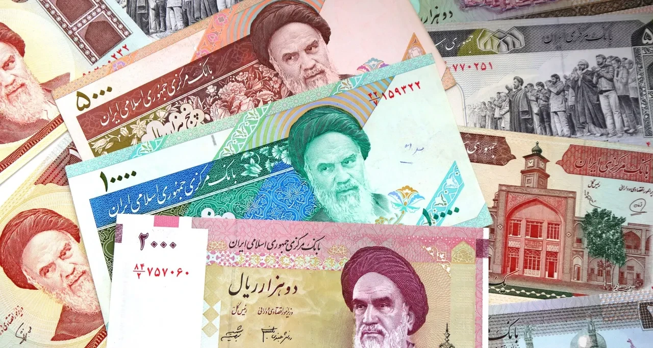 İran’dan radikal para adımı: Riyalden dört sıfır atılıyor