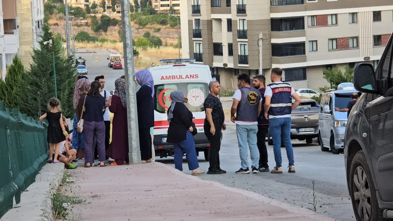 Karabük'te şüpheli olay! Kavga eden karı koca yanan evde ölü bulundu