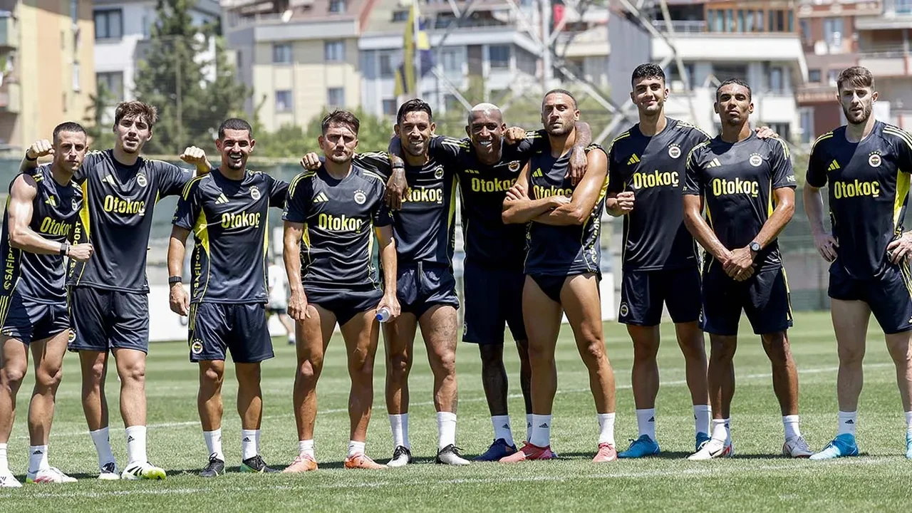 Kerem Aktürkoğlu Fenerbahçe için geliyor! Ünlü gazeteci açıkladı: Kendisi sarı lacivertli forma giymek istedi