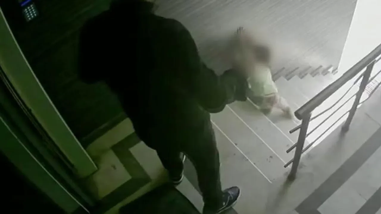 3 yaşındaki kızına tekme atmıştı! İddianame hazırlandı: İşte istenen ceza