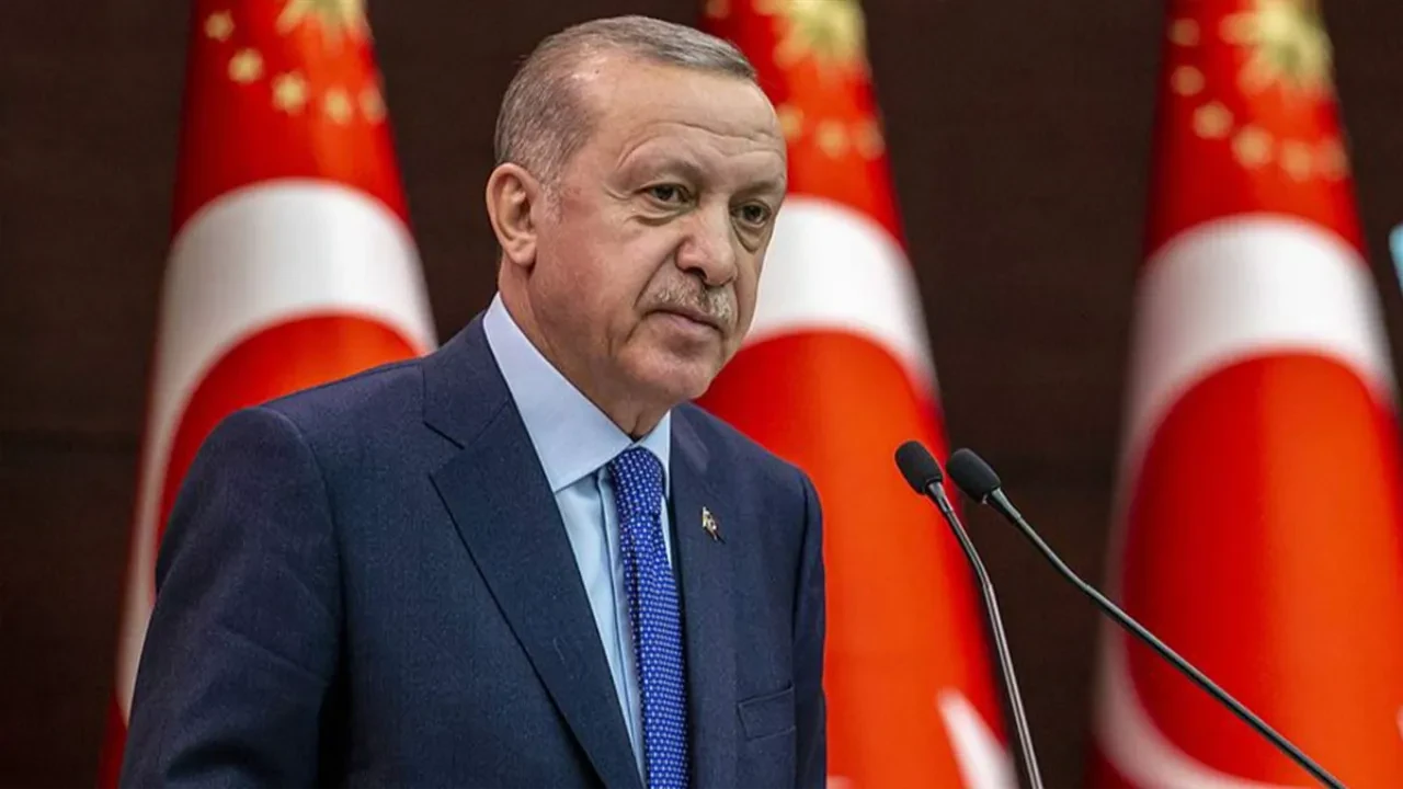Cumhurbaşkanı Erdoğan'dan net mesaj! 'Tarihi adımlar atıyoruz
