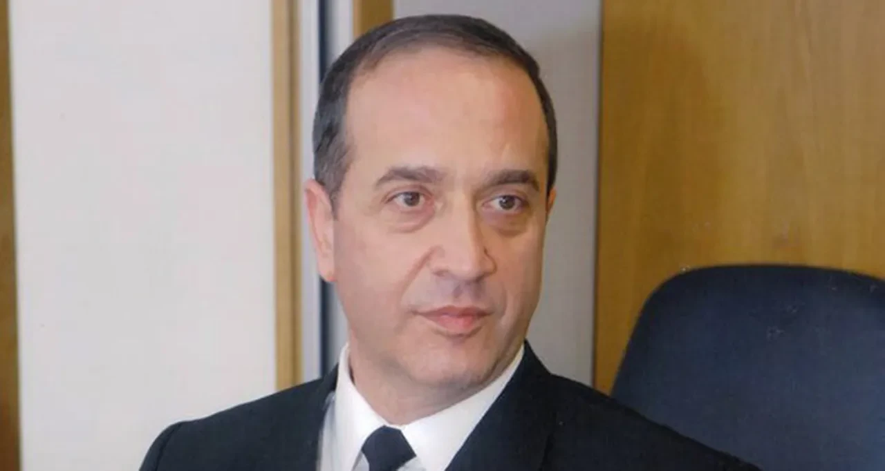 Deniz Kuvvetleri Komutanı Oramiral Ercüment Tatlıoğlu kimdir? YAŞ 2025 öncesi kariyer portresi