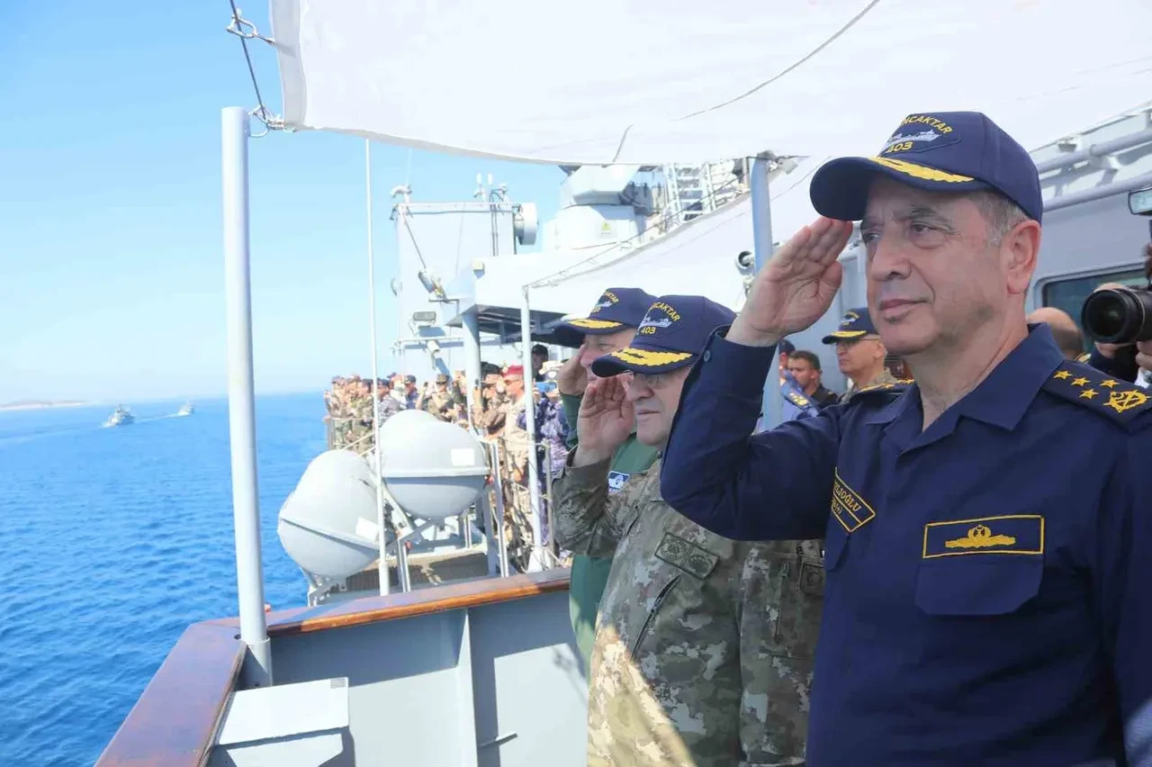 Deniz Kuvvetleri Komutanı Oramiral Ercüment Tatlıoğlu kimdir? YAŞ 2025 öncesi kariyer portresi