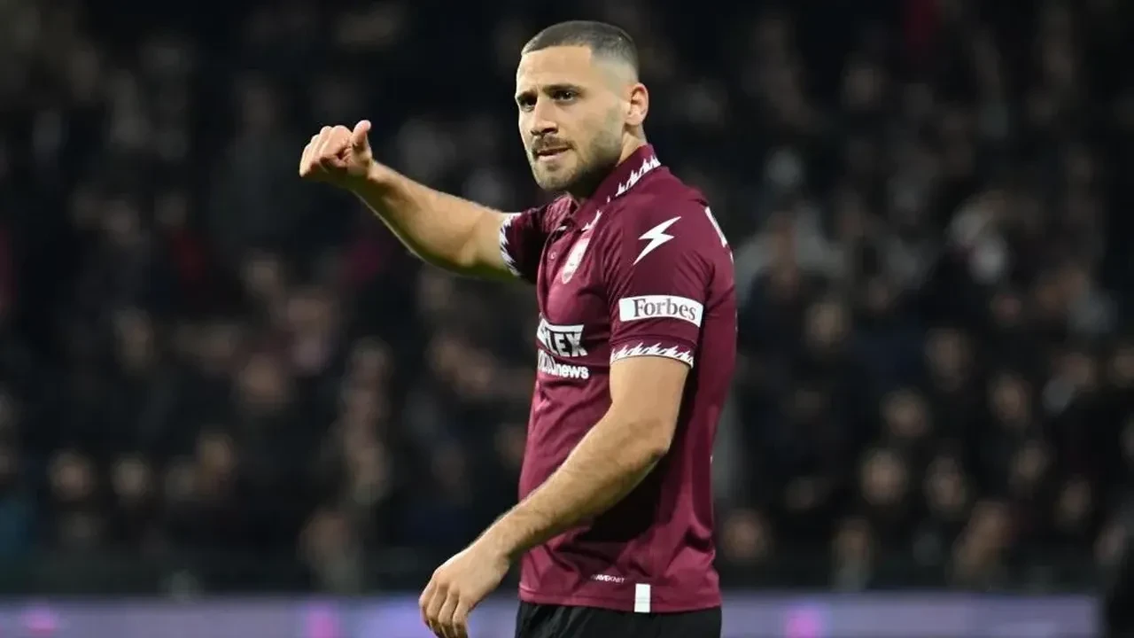 Fortuna Düsseldorf taraftarından alkışlanacak hareket! İsrailli Weismann’ın transferini engelledi
