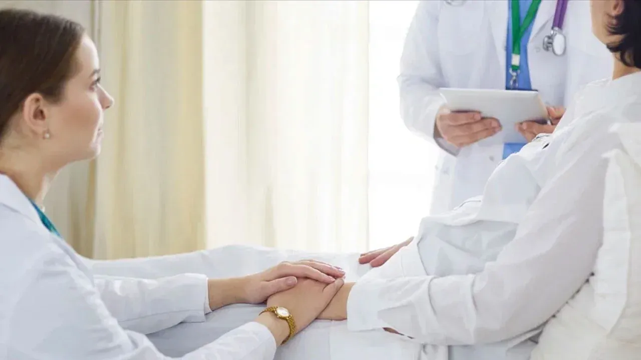 Hastasının bilgilerinin annesine verince başı yandı! AYM'den hasta mahremiyeti kararı