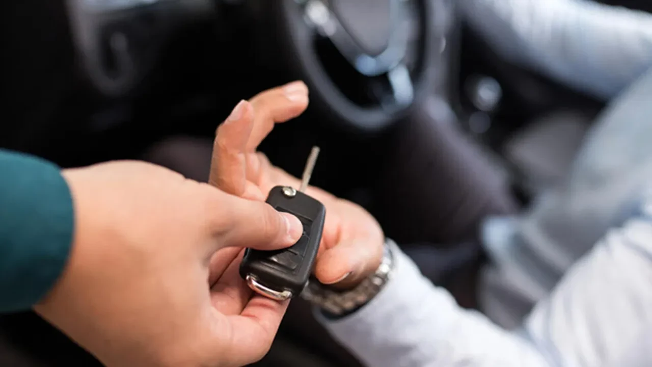 ikinci el araba alacaklar dikkat! Bu çetenin tuzağına düşmeyin: Piyasadaki çoğu otomobile aynı taktiği uygulamışlar