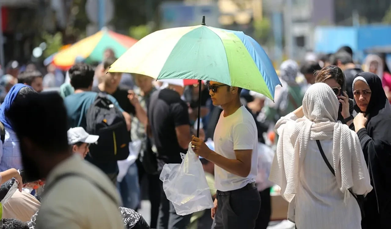 İran’da sıcak hava hayatı durma noktasına getirdi! Neredeyse tüm ülke tatile girdi