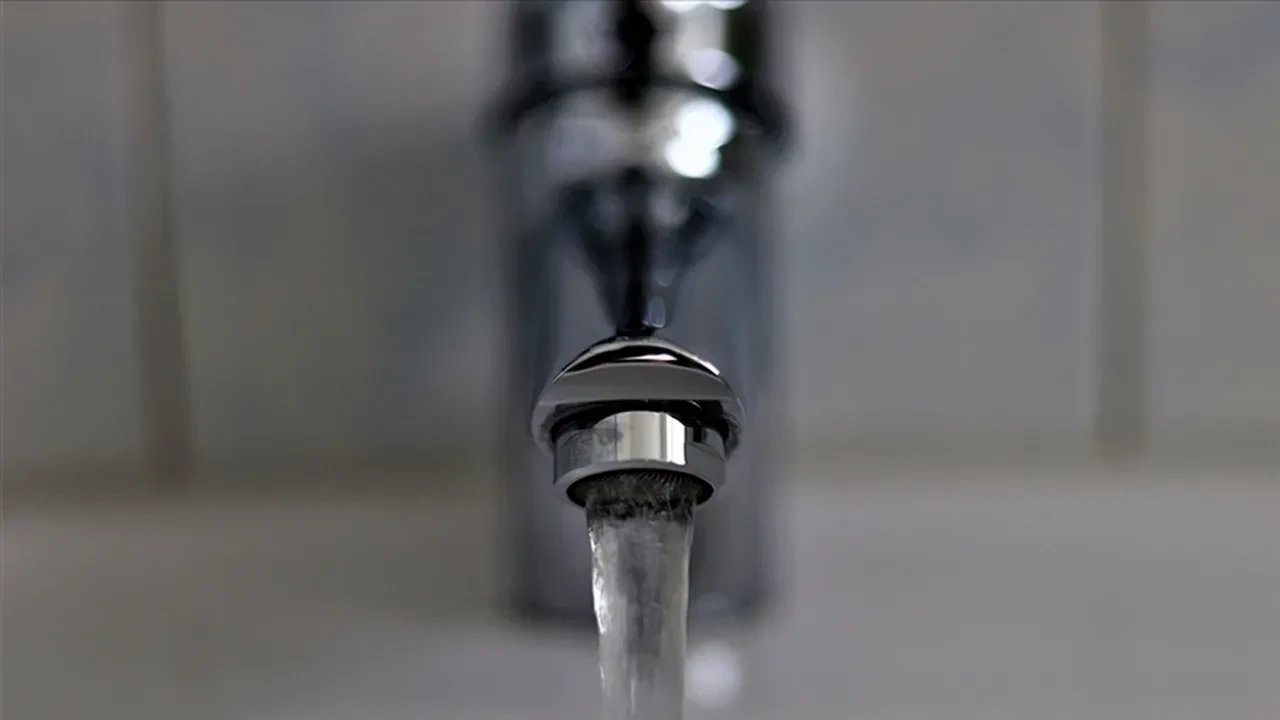 İzmir'de 11 ilçede birden planlı su kesintileri başlıyor! İZSu saatleri duyurdu