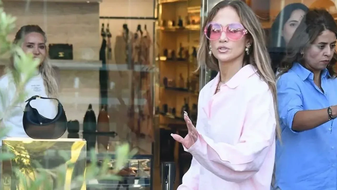 Jennifer Lopez