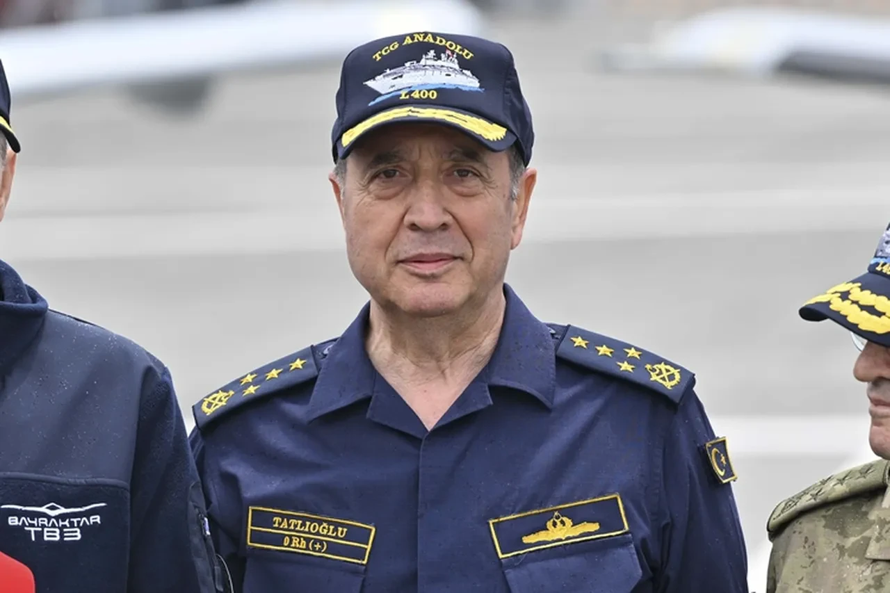 Kuvvet komutanları kimler?