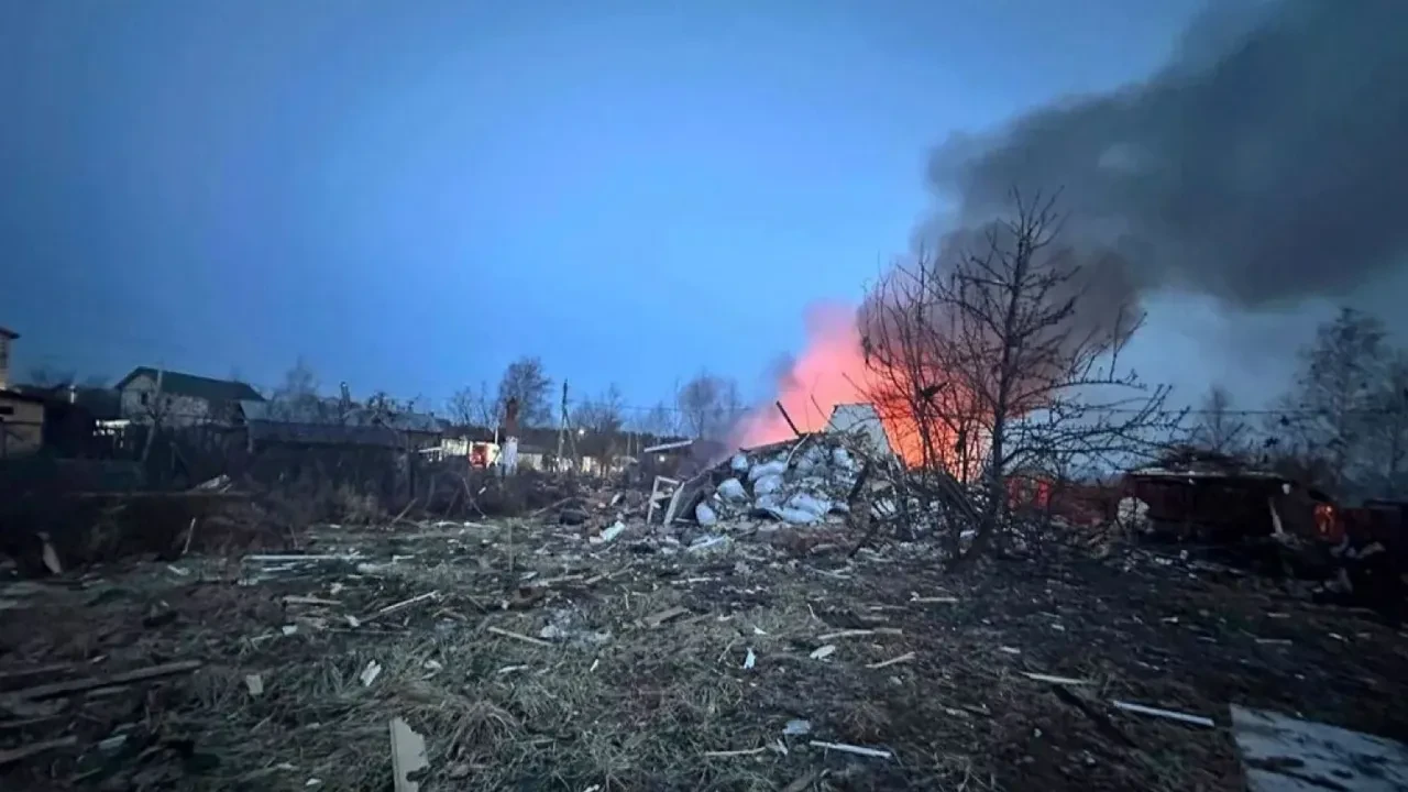Ukrayna'dan Rusya'ya İHA'lı saldırı! 2 ayrı bölgede yangın çıktı