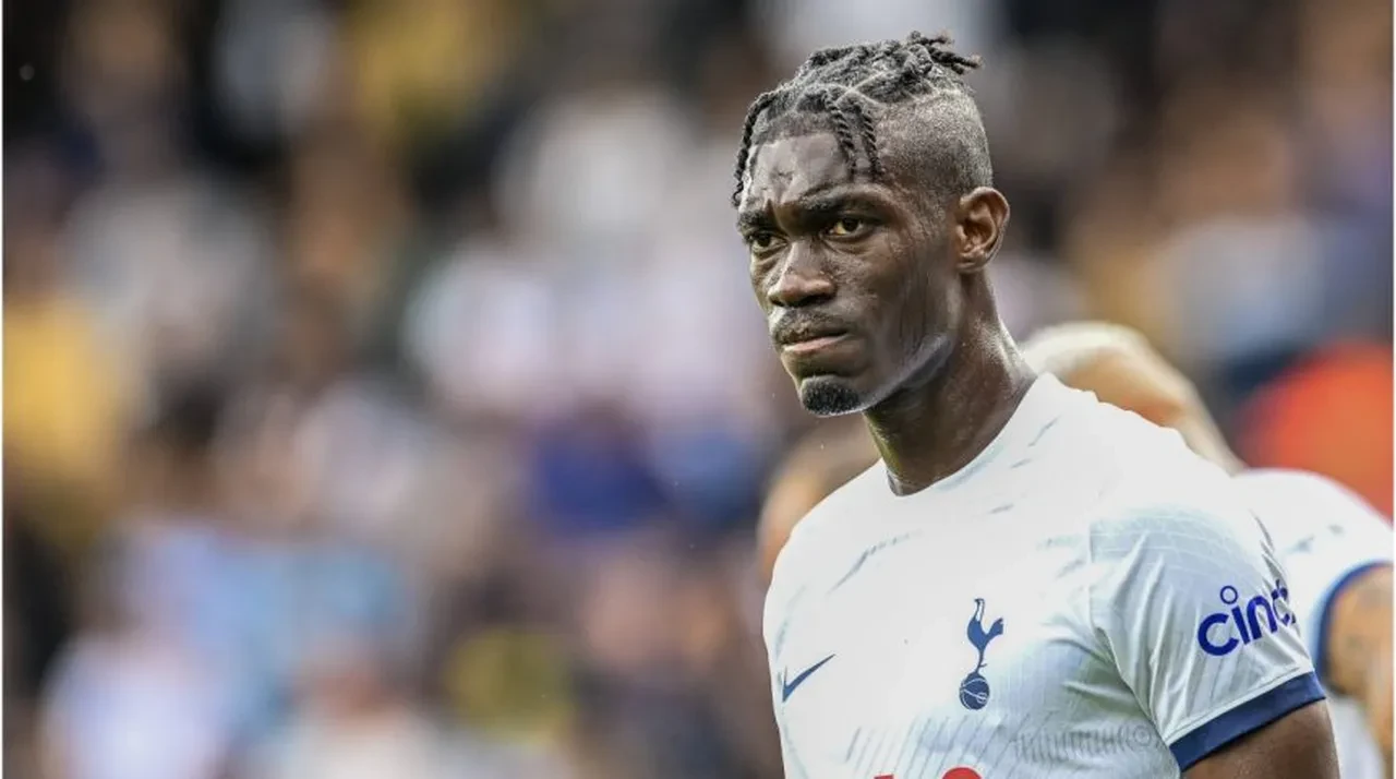 Fenerbahçe'den Ada çıkarması! Yves Bissouma için tüm imkanlar seferber edilecek