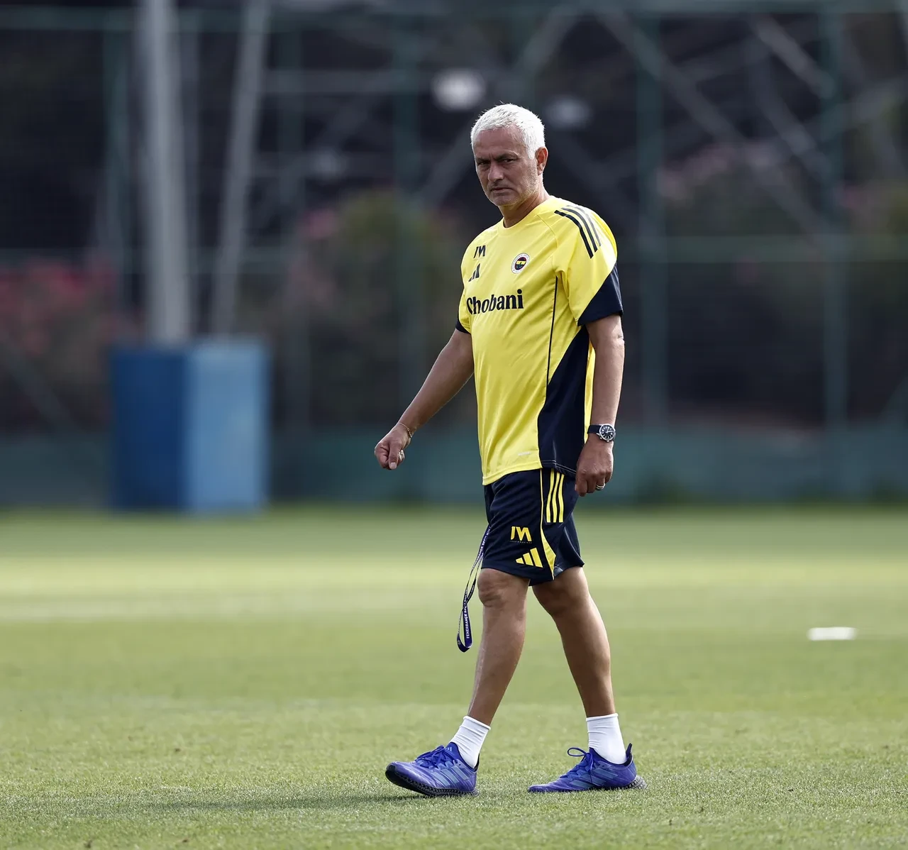 Fenerbahçe'ye transfer müjdesi! İstenmeyen yıldıza talip çıktı