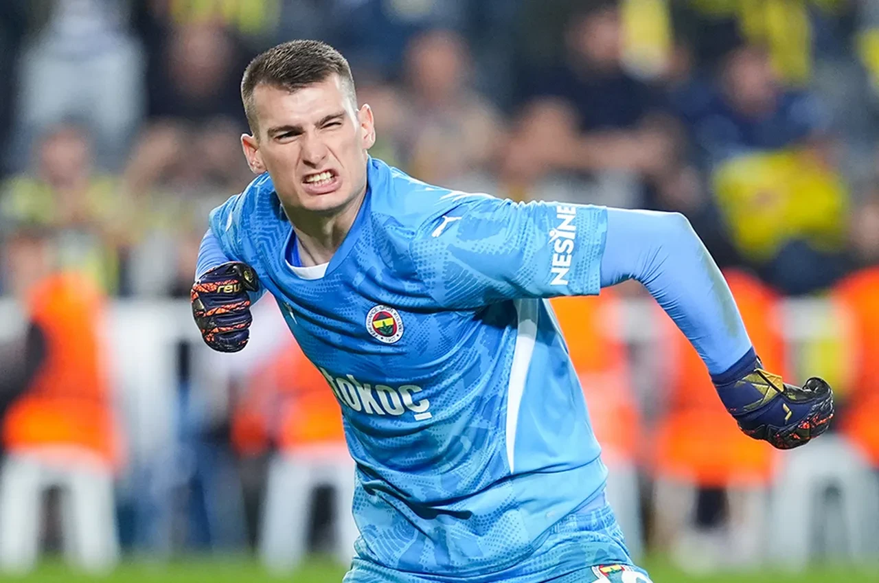 Fenerbahçe'ye transfer müjdesi! İstenmeyen yıldıza talip çıktı