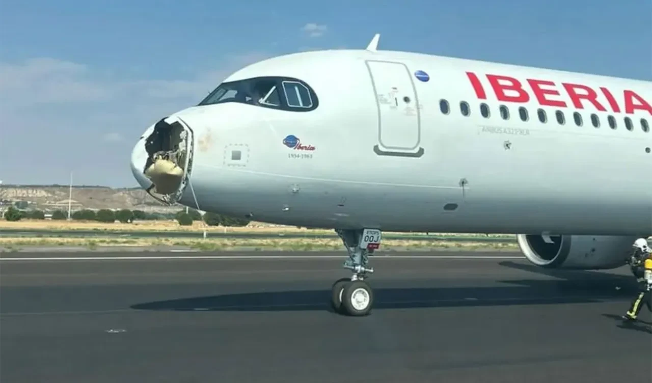 Havada korku dolu anlar: Kabini duman kapladı, garip sesler geldi gerçek sonradan ortaya çıktı