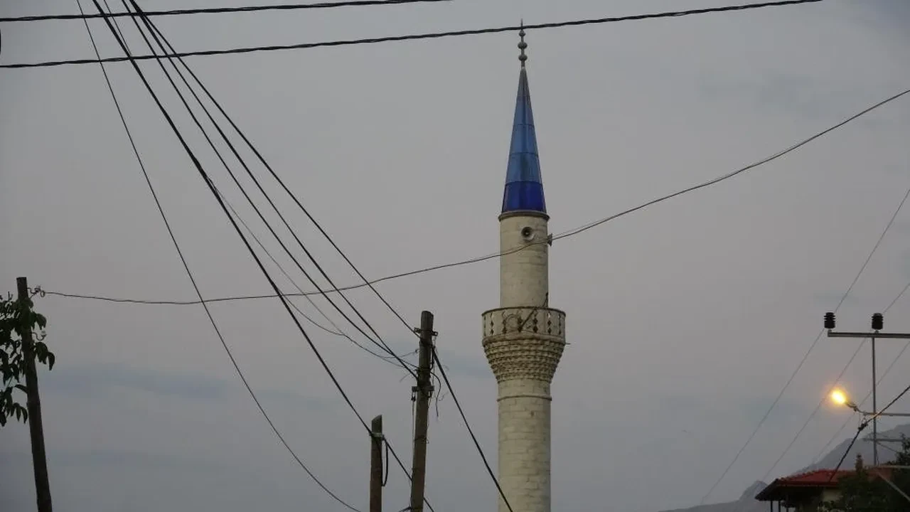 İmamın darp ve ölüm tehdidi iddiasına köylülerden cevap! "Çok film izlemiş galiba"