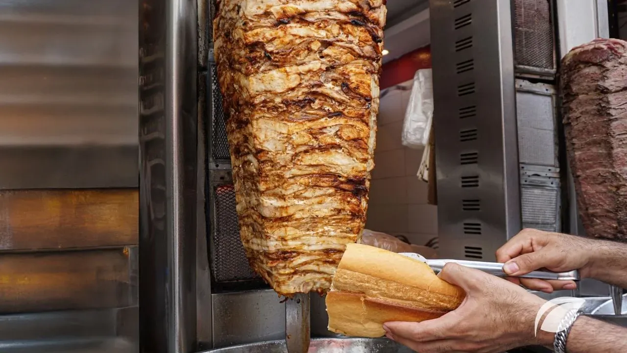 Kocaeli'deki tavuk döner skandalında istenen ceza belli oldu! 999 kişi zehirlenmişti