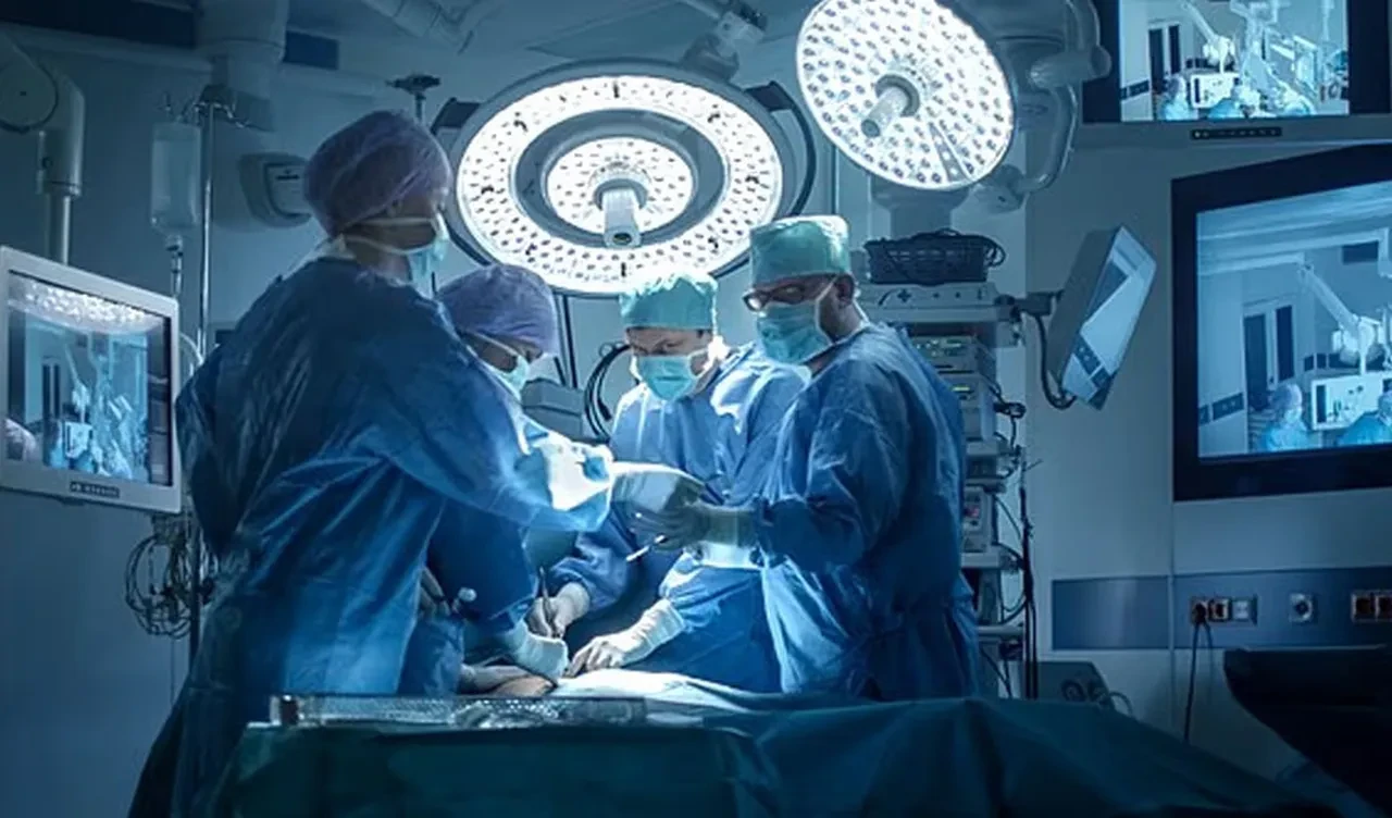 Organ nakli ameliyatından hemen önce uyandı! Doktorlar talimata uymayıp hayat kurtardılar